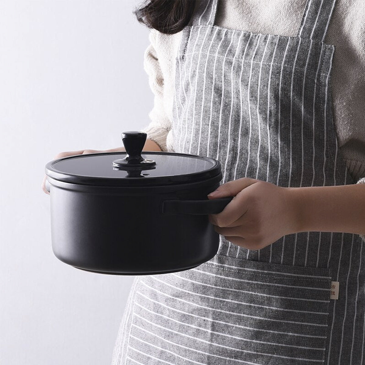 Black Enameled Ceramic Soup Pots