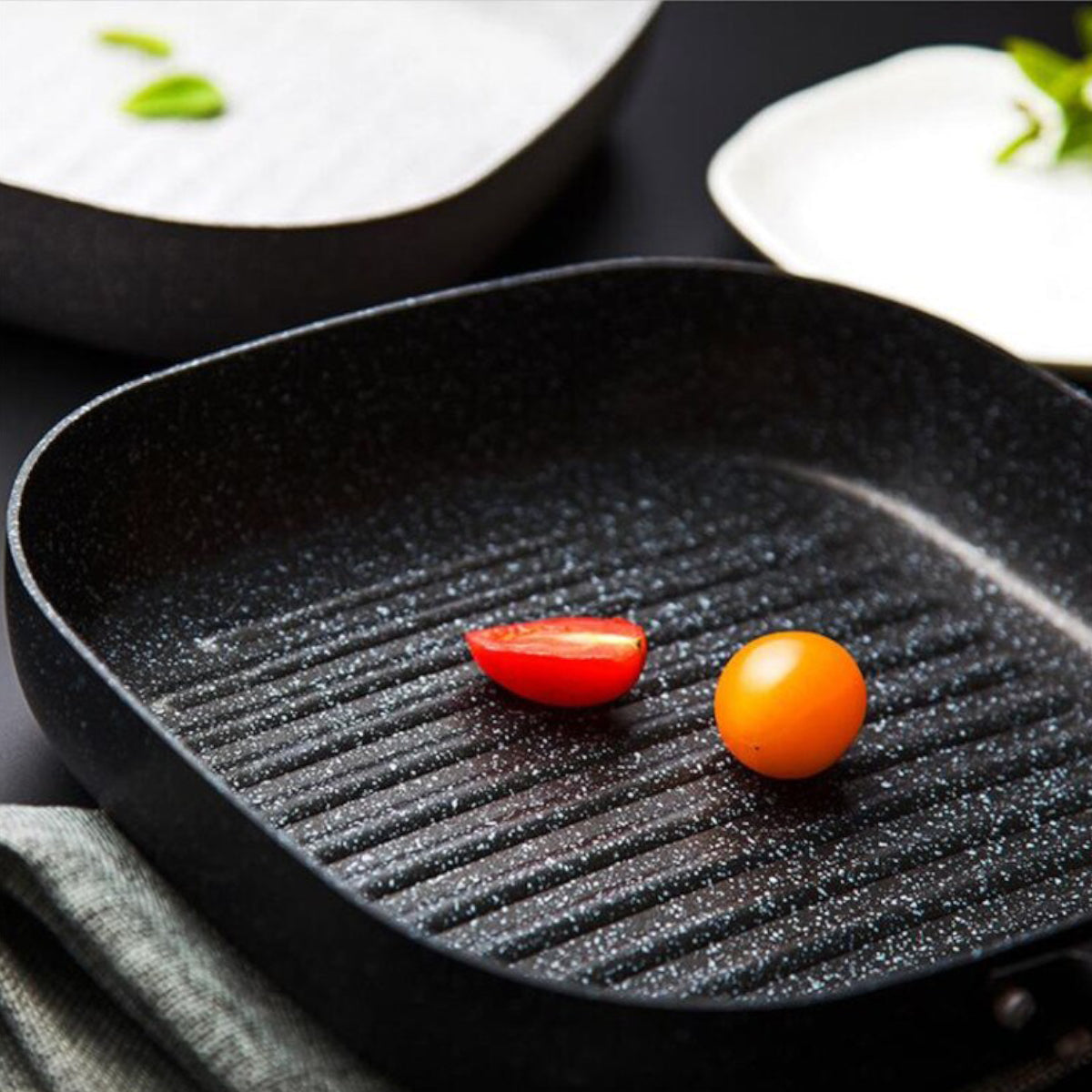 No Oil-smoke Grill Frying Pan