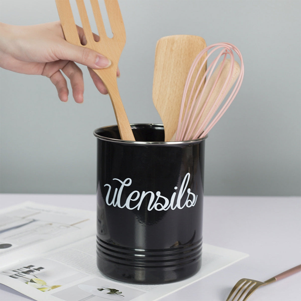 Retro Utensil Holder