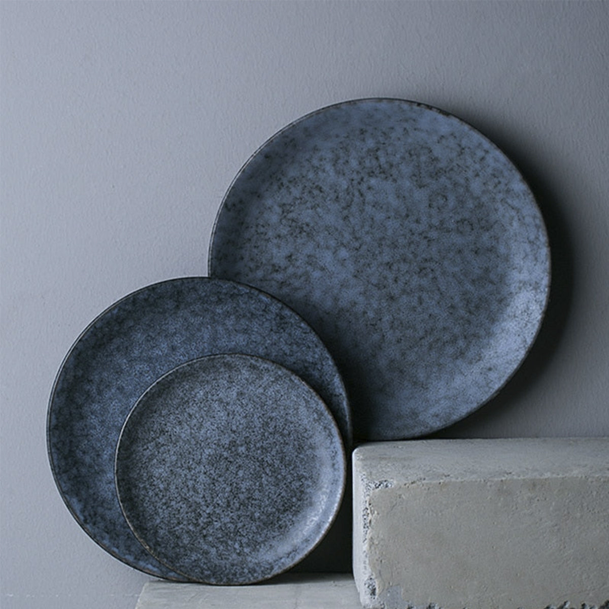 Stone-styled Ceramic Dinner Plate