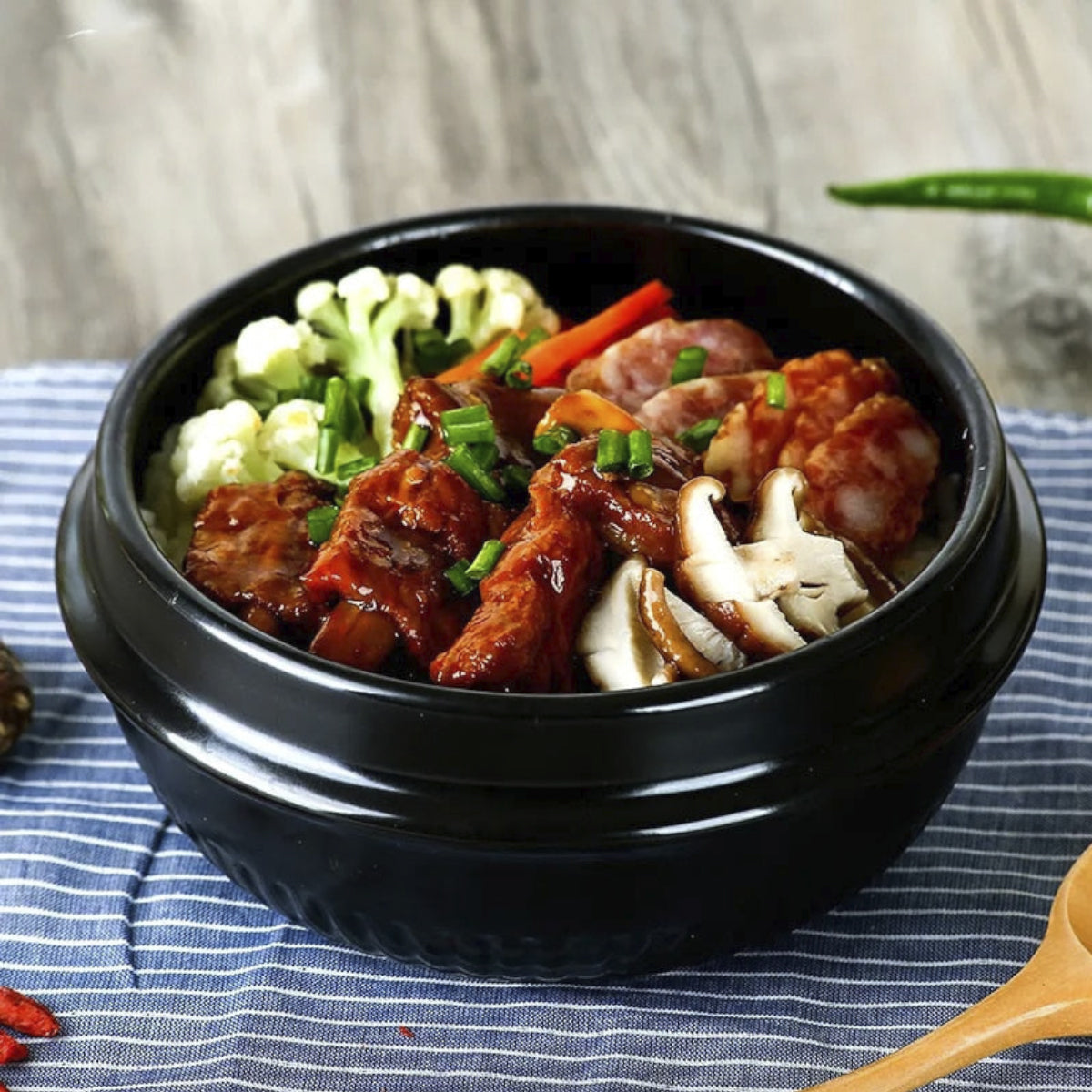 Ceramic Stone-Style Cooking Bowl