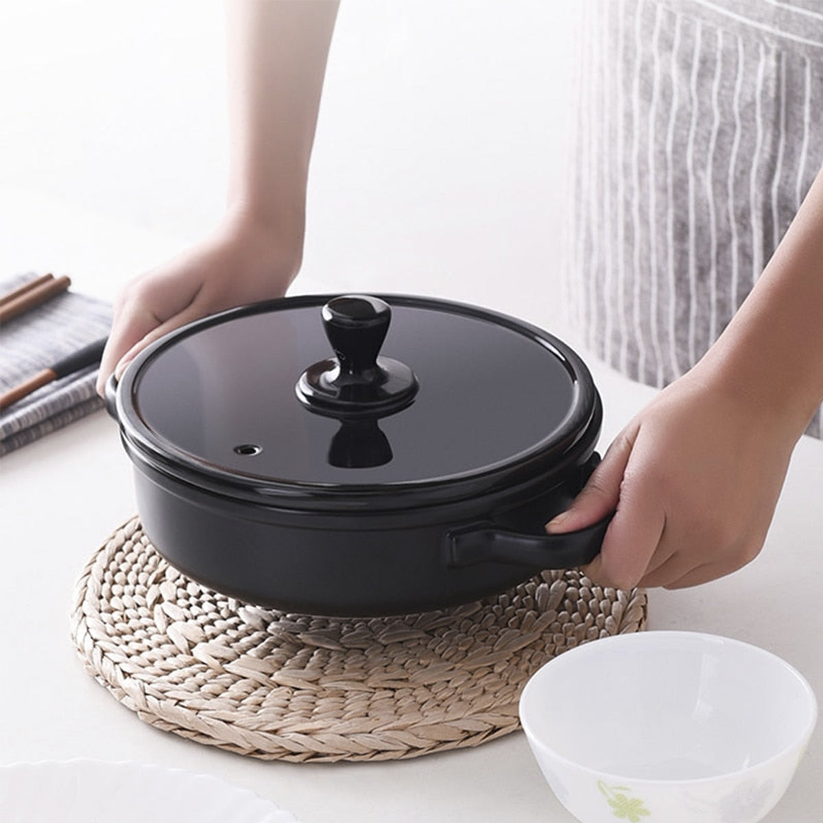 Black Enameled Ceramic Soup Pots