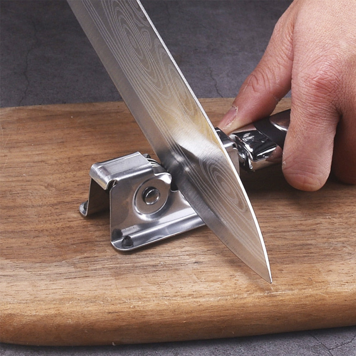 Hand-held Classic Knife Sharpener
