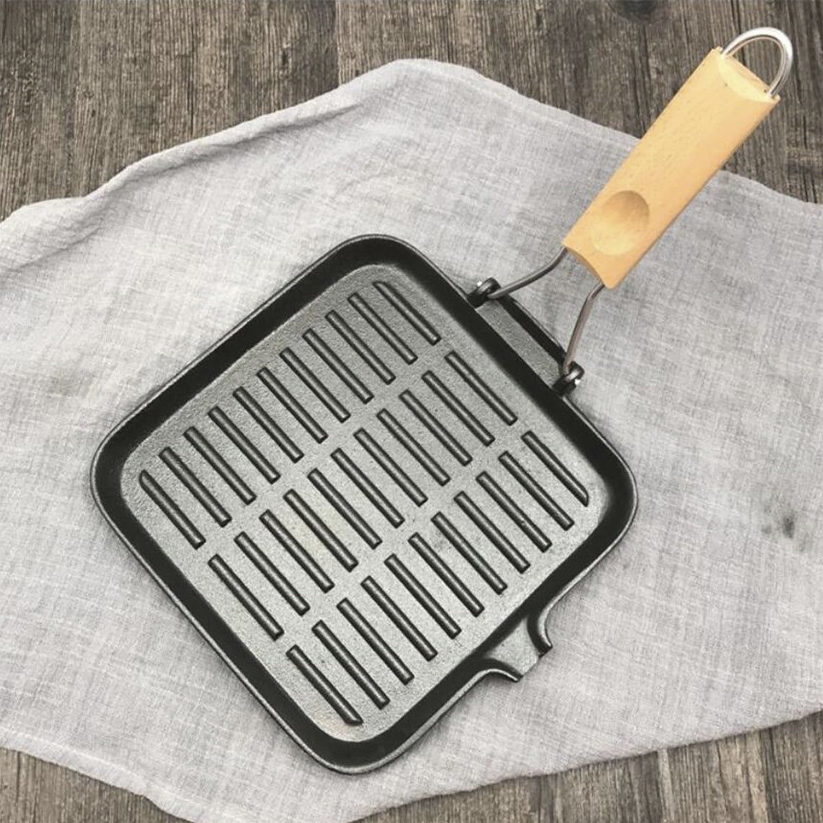 Cast Iron Foldable Grill Pan