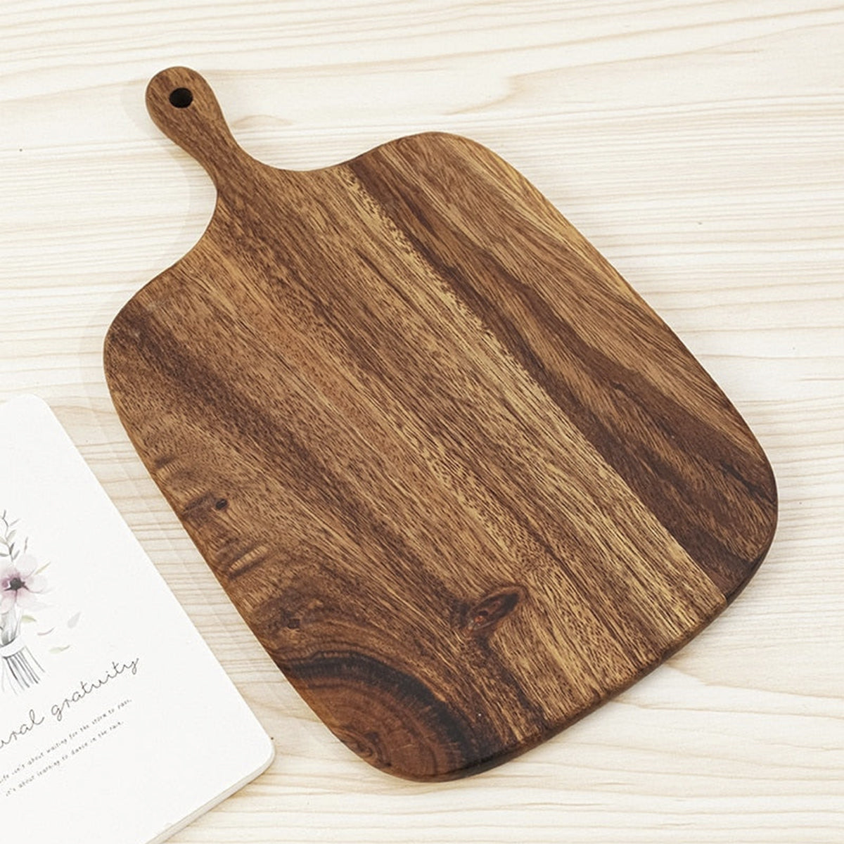 Wooden Cutting Board With Handle