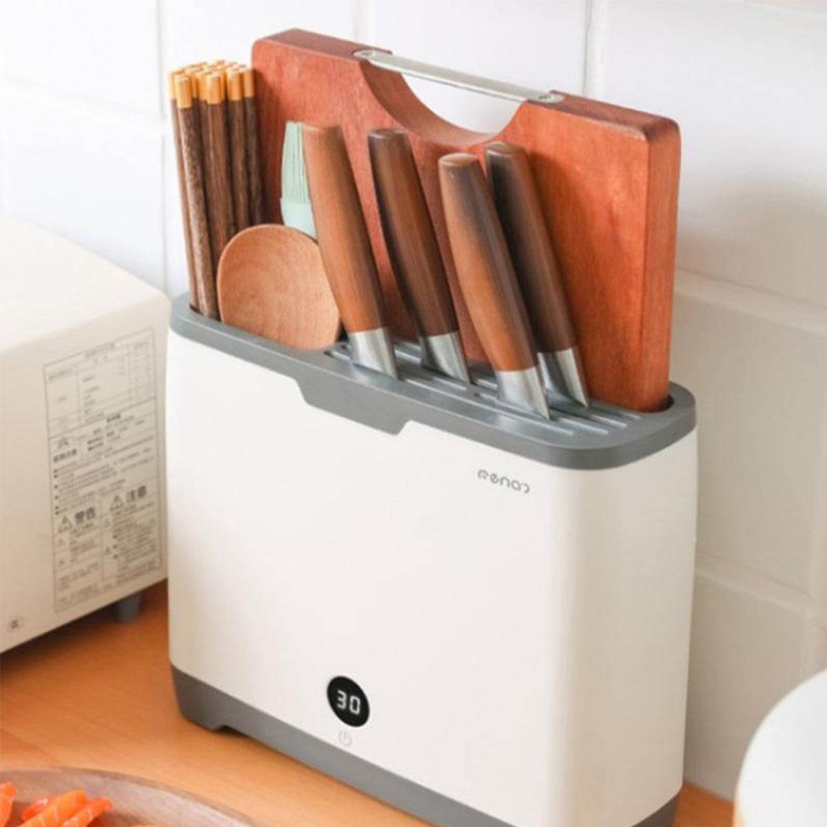 Active Drying Knife Storage