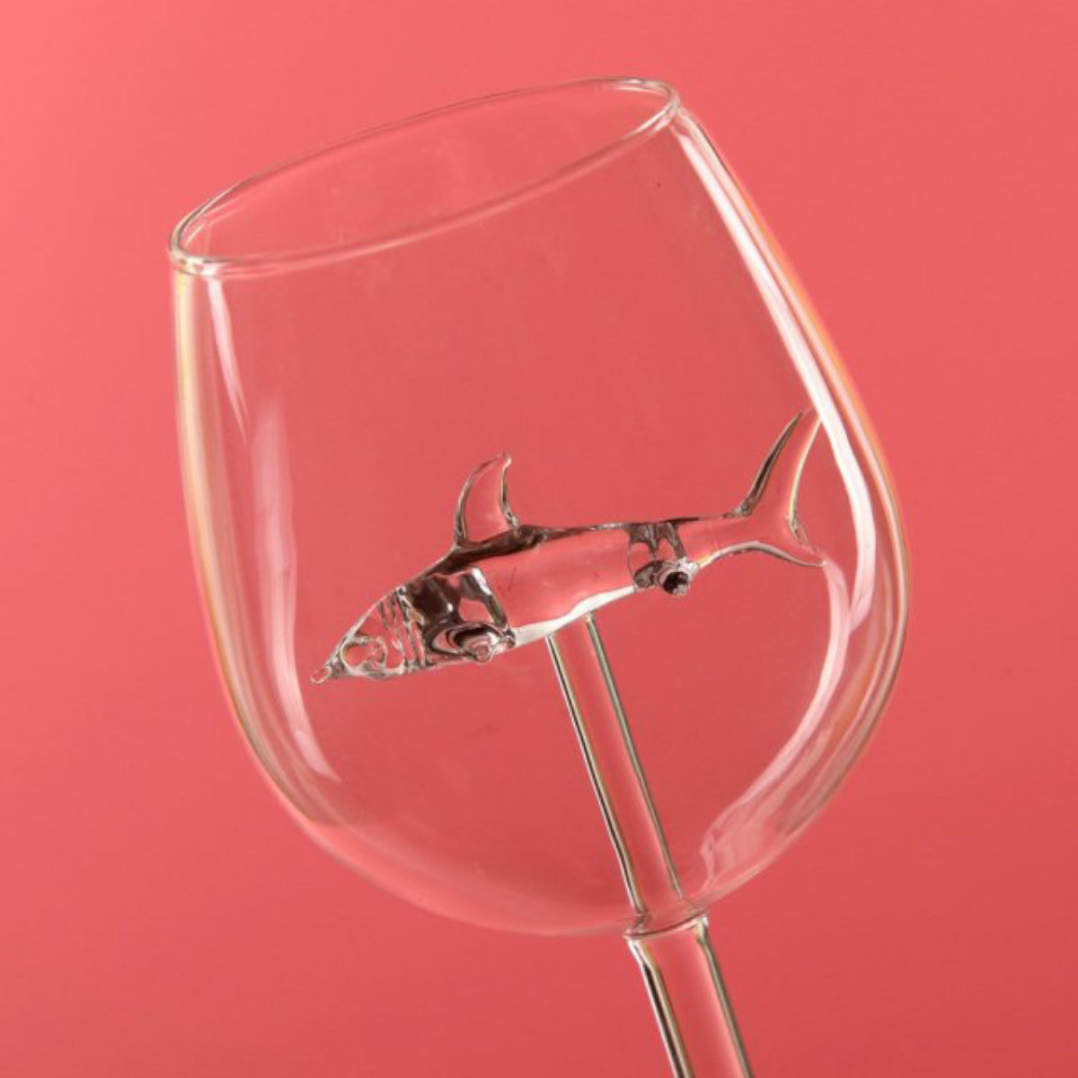 Shark-Inside Transparent Wine Glass
