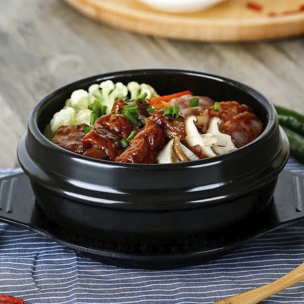 Ceramic Stone-Style Cooking Bowl