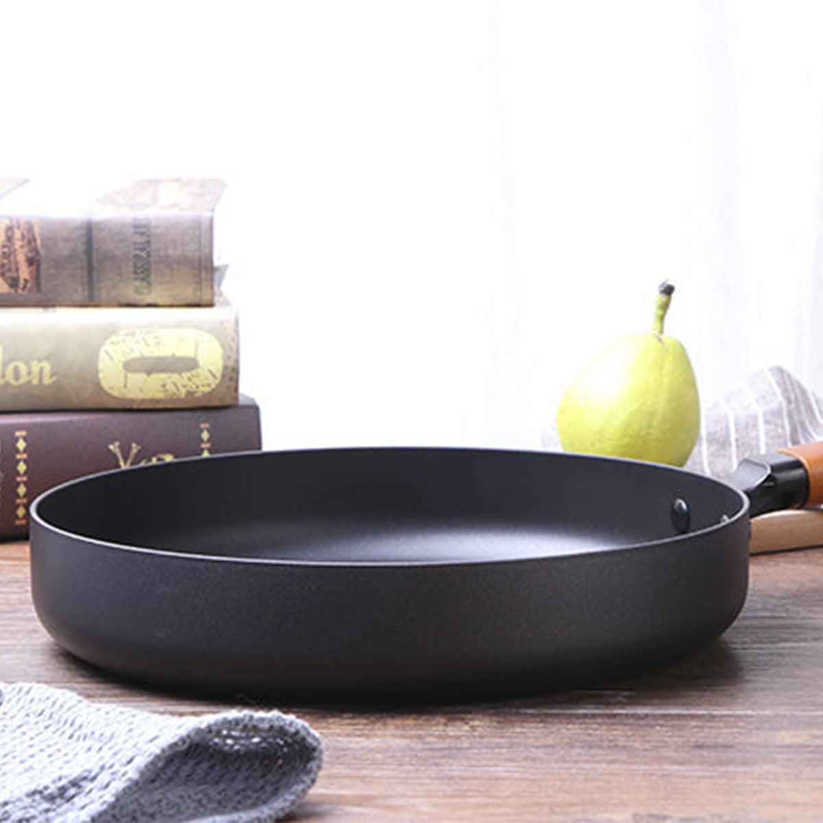 Cast Iron Classic Frying Pan